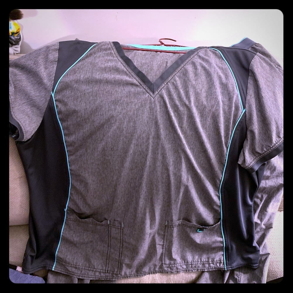 Scrubstar great/teal pants and bottom